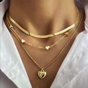 Elegant Gold Heart Necklace Set
